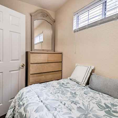 Peaceful Oakland Oasis With Private Yard! Apartment Exterior photo